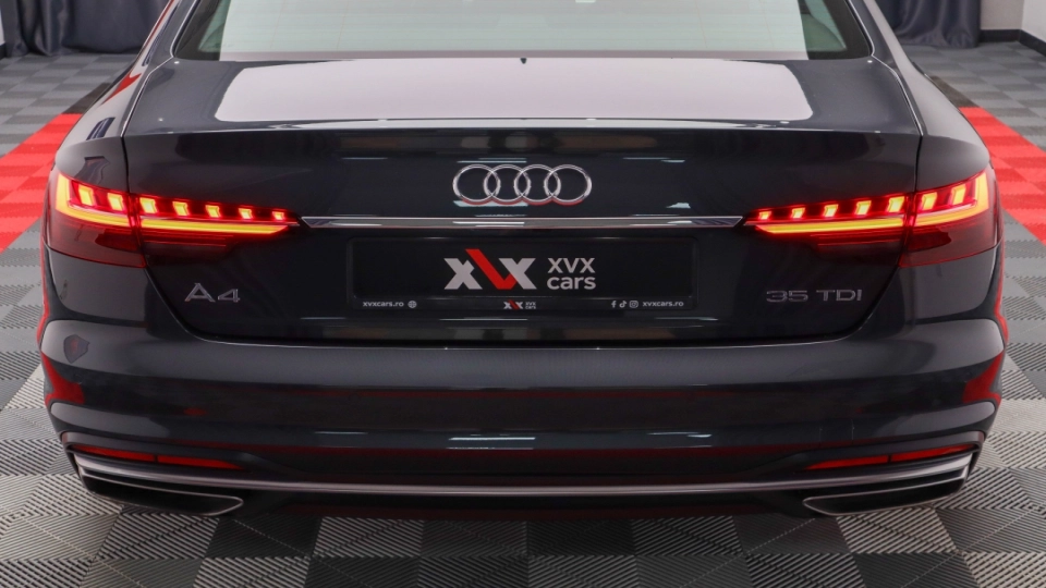 Audi A4 2.0 TDI S-tronic Advanced Camera Side Cockpit - imaginea 15