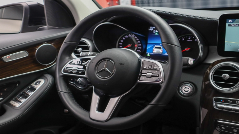 Mercedes GLC 300E 4x4 MultiBeam ACC BlindSpot Keyless Go/Entry Camera - imaginea 37