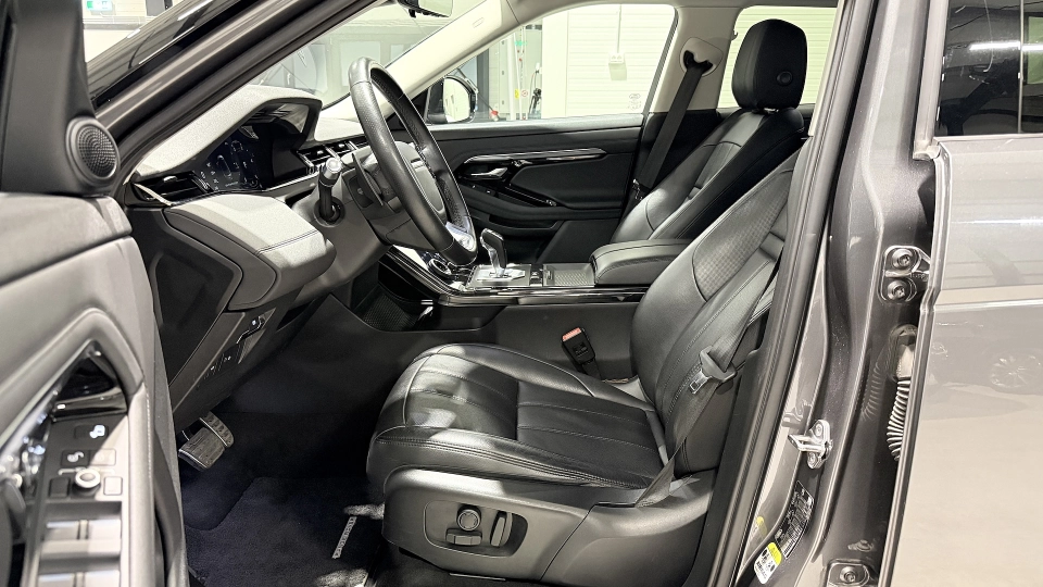 Range Rover Evoque 4x4 R-Dynamics Piele Incalzire scaune Camere 360 - imaginea 5