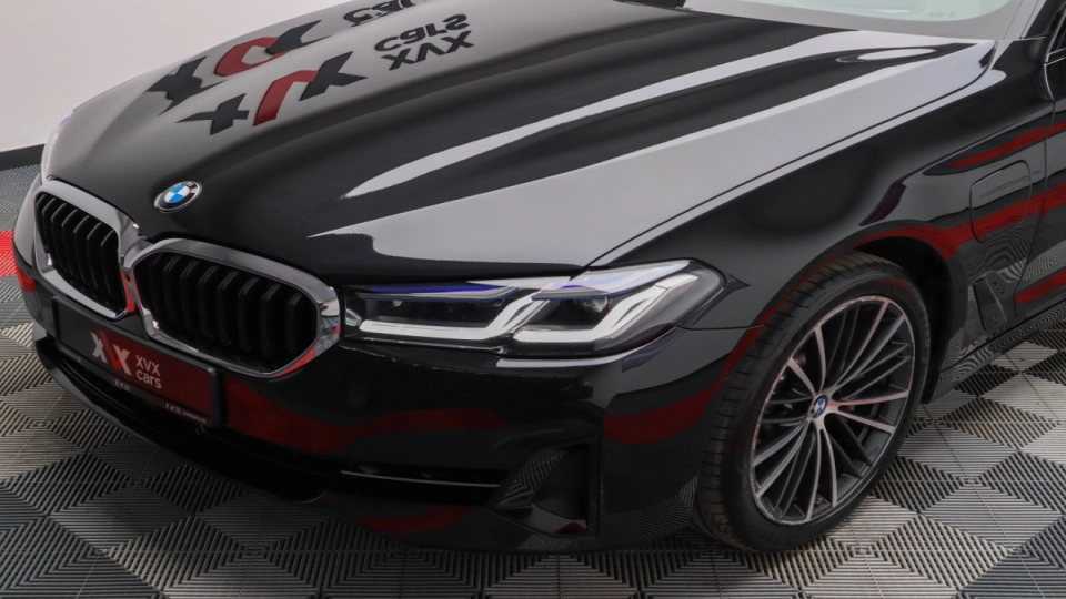 BMW 530e Assisted Driving Interior Confort Ventilatie Faruri Laser - imaginea 14