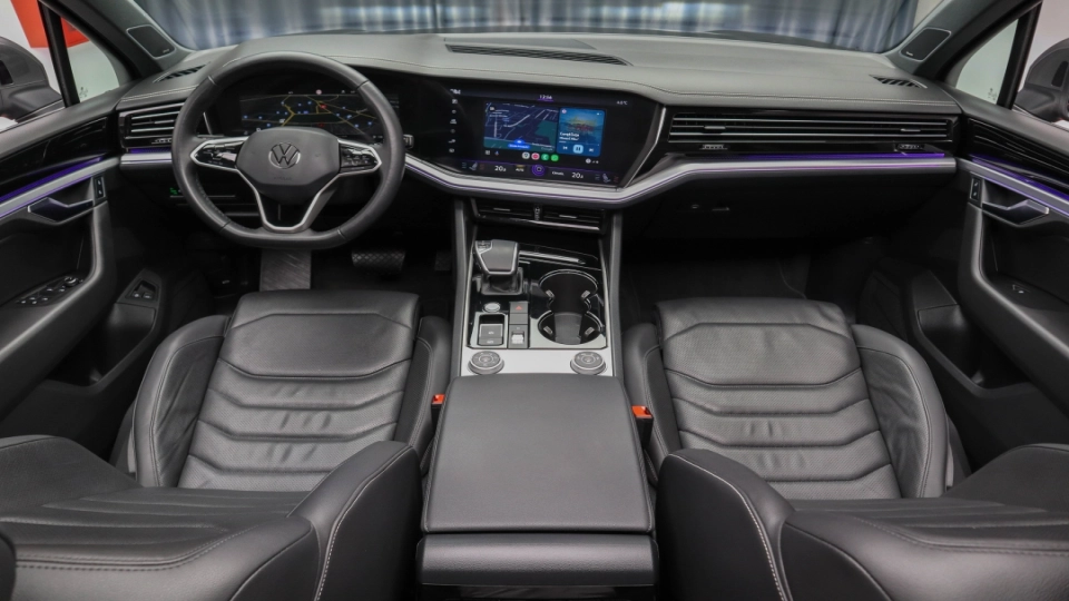 VW Touareg E-Hybrid 462 cai Trapa Ambientale Cockpit Masaj ACC Keyless - imaginea 28
