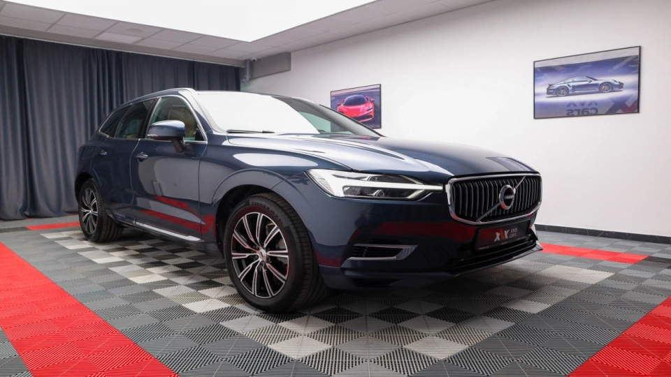 Volvo XC60 T8 Inscription Pano ACC ScauneVentilate HeadUp HarmanKardon - imaginea 3