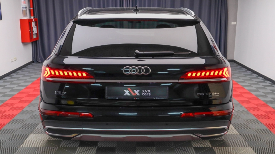 Audi Q7 55TFSIe Quattro Matrix LED Ambientale Cockpit HeadUp Keyless - imaginea 5