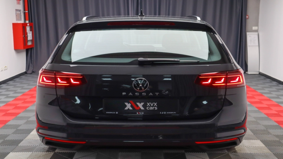 VW Passat Combi 2.0 TDI DSG IQ Light ACC Lane/Side/Front Assist Masaj - imaginea 17