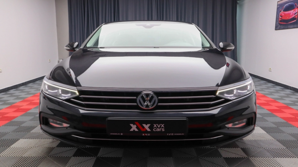 VW Passat Facelift 2.0 TDI DSG IQ Light Parktronic ACC VirtualCockpit - imaginea 2