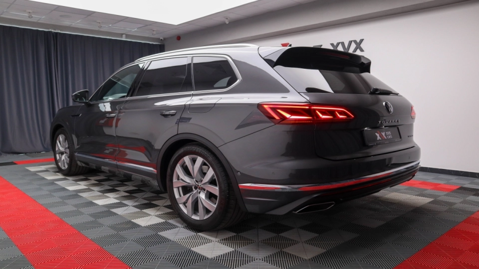 VW Touareg E-Hybrid 462 cai Trapa Ambientale Cockpit Masaj ACC Keyless - imaginea 3