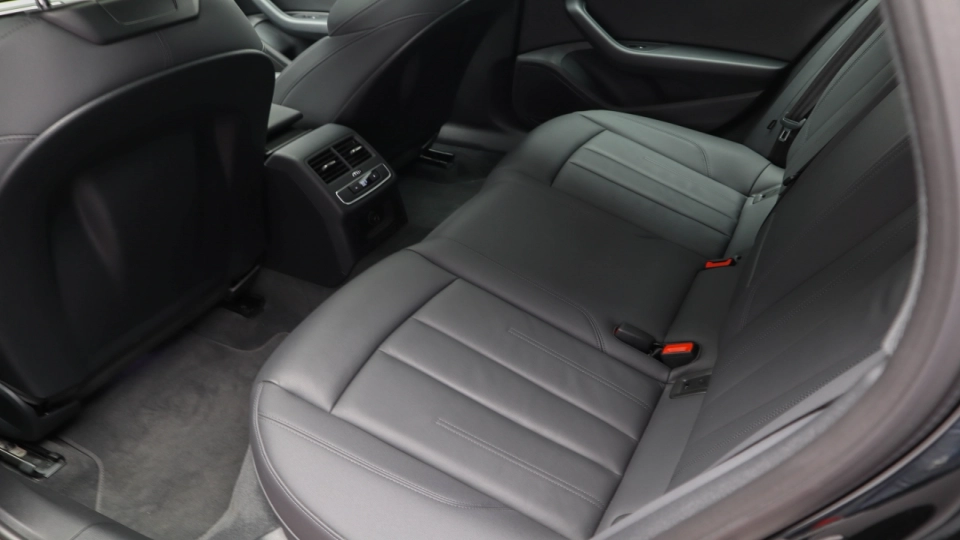 Audi A4 2.0 TDI S-Tronic Navigatie ACC Mild-Hybrid Garantie AUDI 2025 - imaginea 24