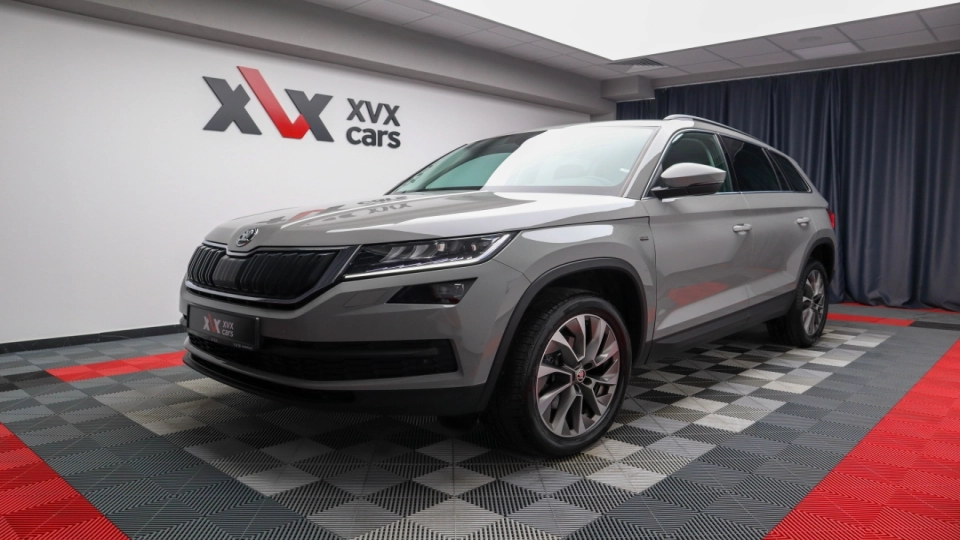 Skoda Kodiaq 2.0 TDI DSG Cockpit Lane BlindSpot ACC Ambientale Keyless - imaginea 1