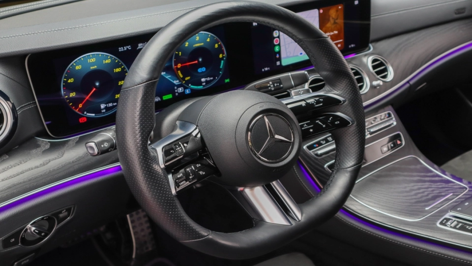 Mercedes E300 de AMG Burmester Ambientale ACC - imaginea 29