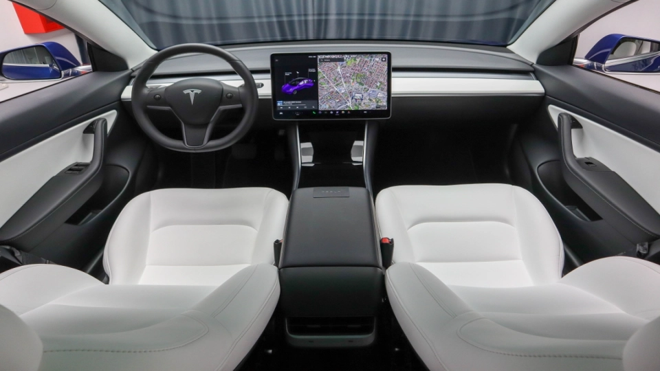Tesla 3 LongRange DualMotor Piele Alba Garantie pana in 2028 - imaginea 8