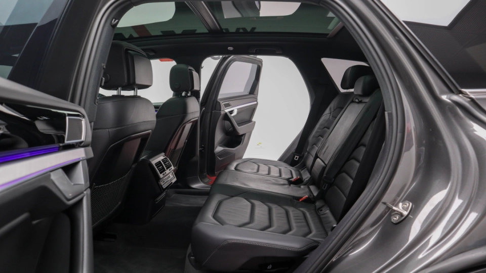 VW Touareg E-Hybrid 462 cai Trapa Ambientale Cockpit Masaj ACC Keyless - imaginea 24