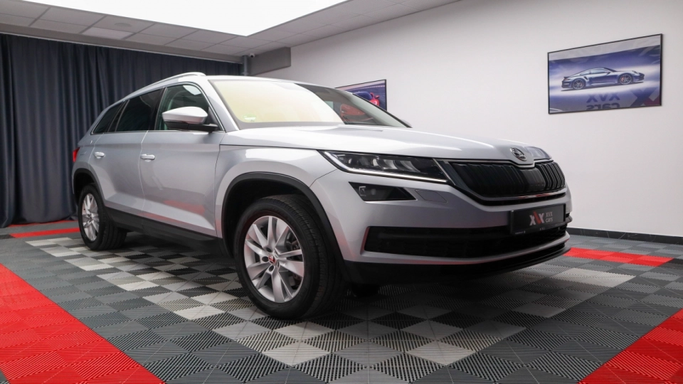 Skoda Kodiaq Estate 2.0 TDI DSG 4x4 Panoramic Keyless Go/Entry Canton - imaginea 3