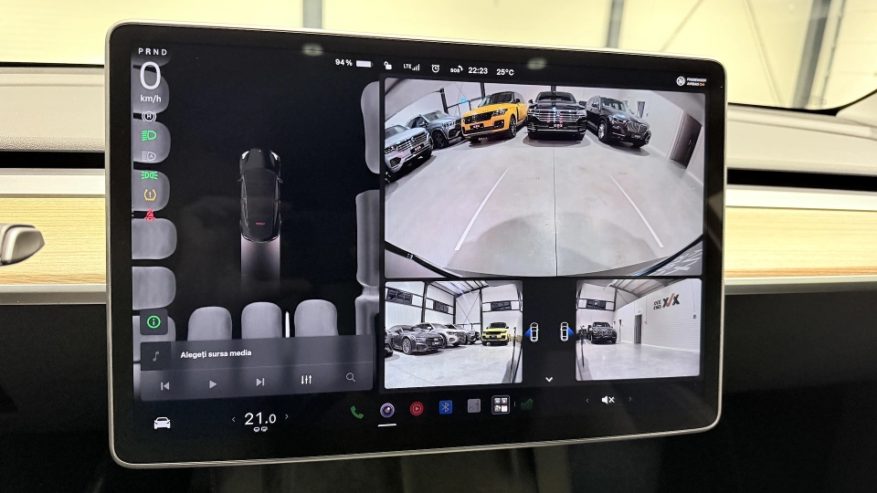 Tesla Model Y Dual Motor Performance Full Self Driving - imaginea 8