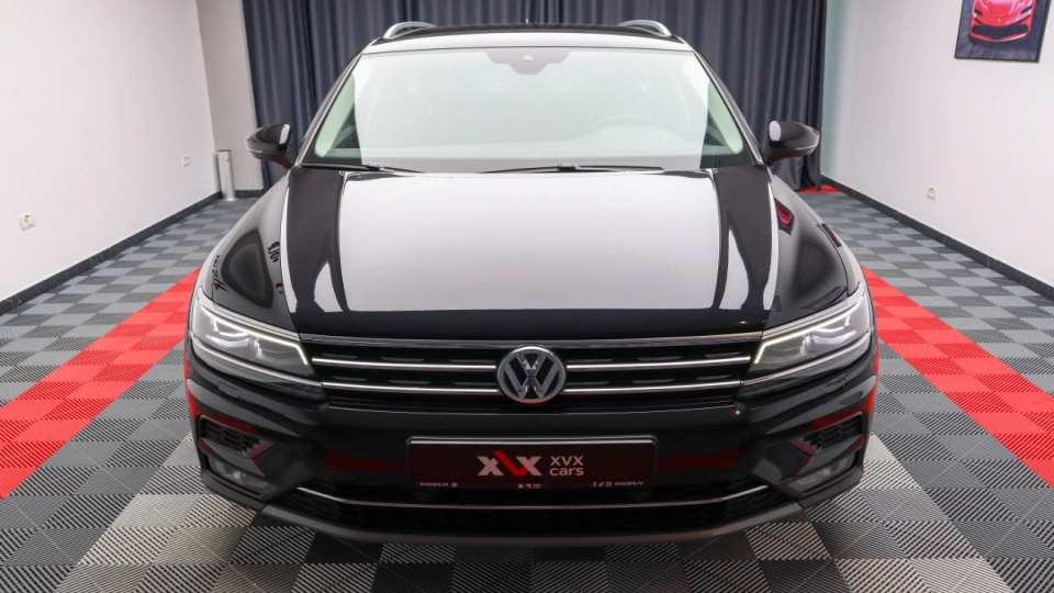VW Tiguan 2.0 TDI DSG LaneAss BlindSpot Parktronic Cockpit Masaj ACC - imaginea 6