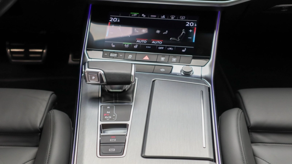 AUDI A7 2.0 55 TFSI E QUATTRO 4WD S TRONIC Platinum Assistance Tour - imaginea 29