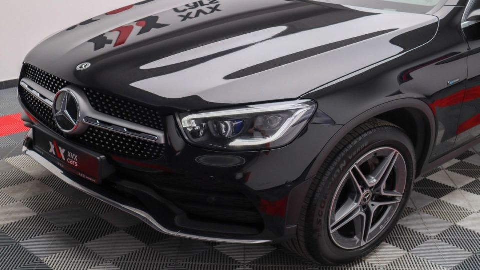 Mercedes GLC 300 de 4Matic Pachet AMG Panoramic FullKeyless Burmester  - imaginea 13