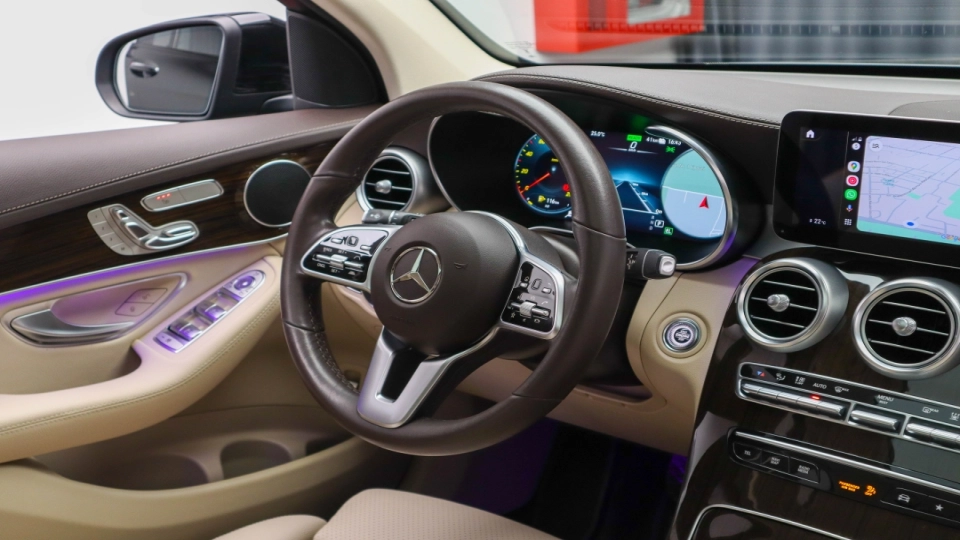 Mercedes GLC 300 de 4Matic Pachet AMG Panoramic FullKeyless Burmester - imaginea 29