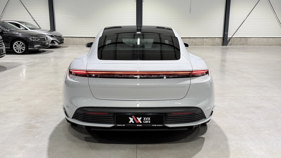 Porsche Taycan Turbo Sport Trapa Ventilatie 360 Matrix Manufaktur - imaginea 13