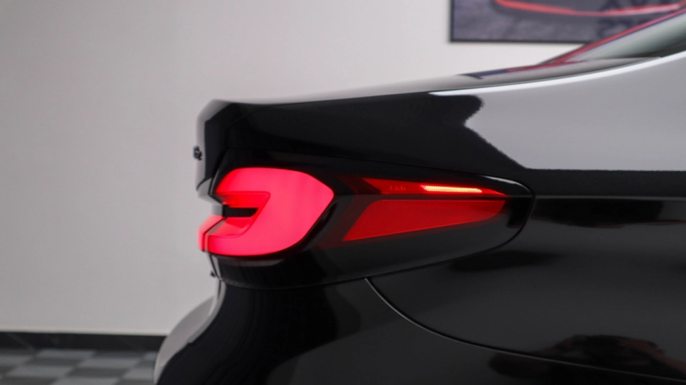 BMW 530e Assisted Driving Interior Confort Ventilatie Faruri Laser - imaginea 21