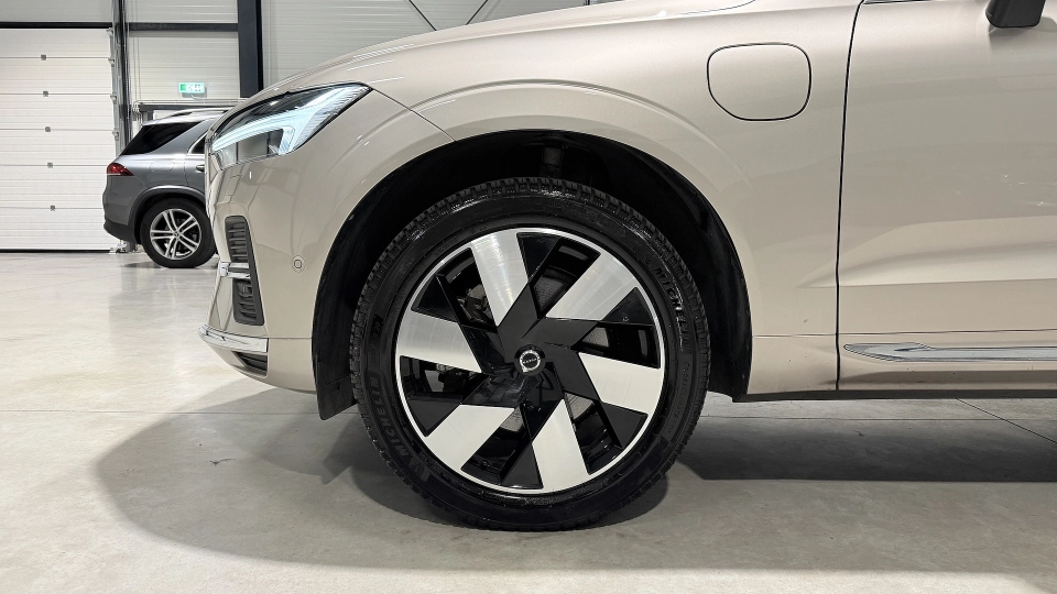 Volvo XC60 T8 Recharge Ultimate Ventilatie Masaj Camere 360 - imaginea 17