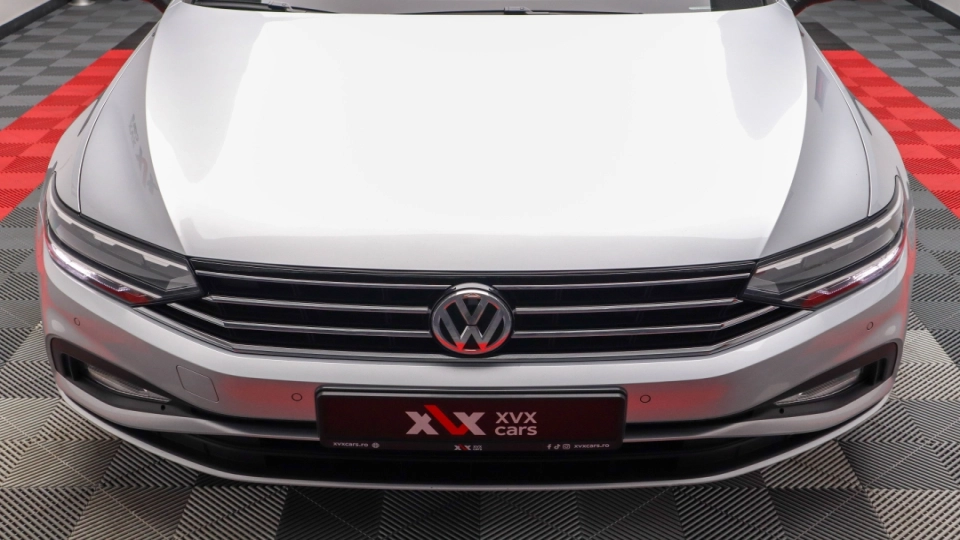 Volkswagen Passat Combi 2.0TDI DSG Lane Assist ACC Android Auto/Apple - imaginea 10