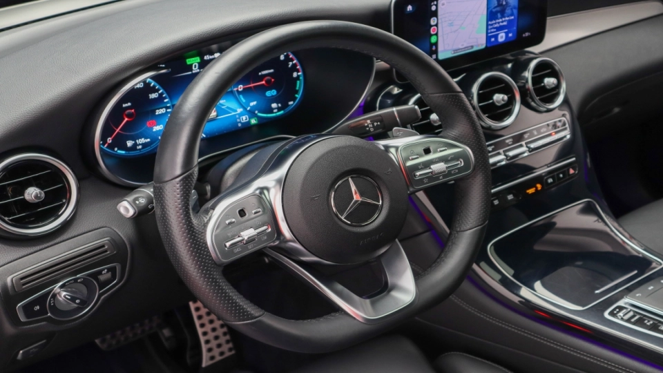 Mercedes GLC 300e AMG Burmester Ambientale Panoramic - imaginea 31