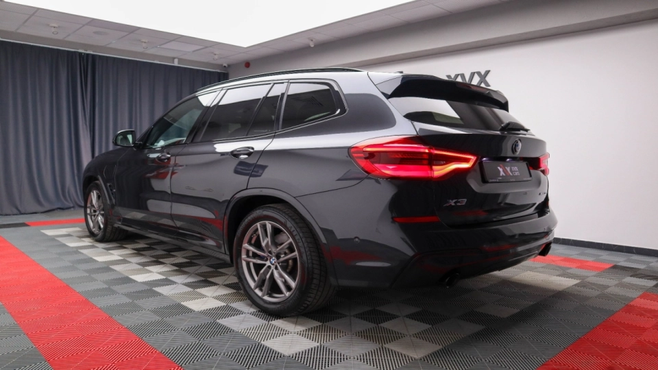 BMW X3 30e M Pachet Pano Gesturi Ambientale - imaginea 4