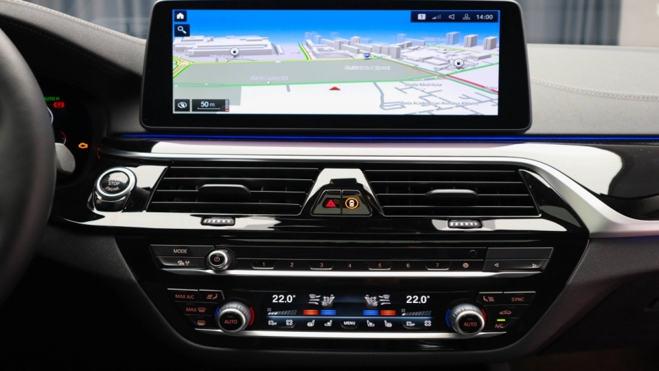 BMW 520d Sedan 2021 - Luxury Line - imaginea 26