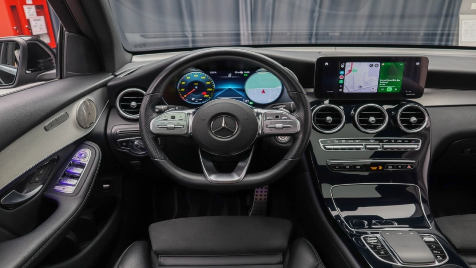 Mercedes GLC 300 de 4Matic Pachet AMG Panoramic FullKeyless Burmester  - imaginea 31