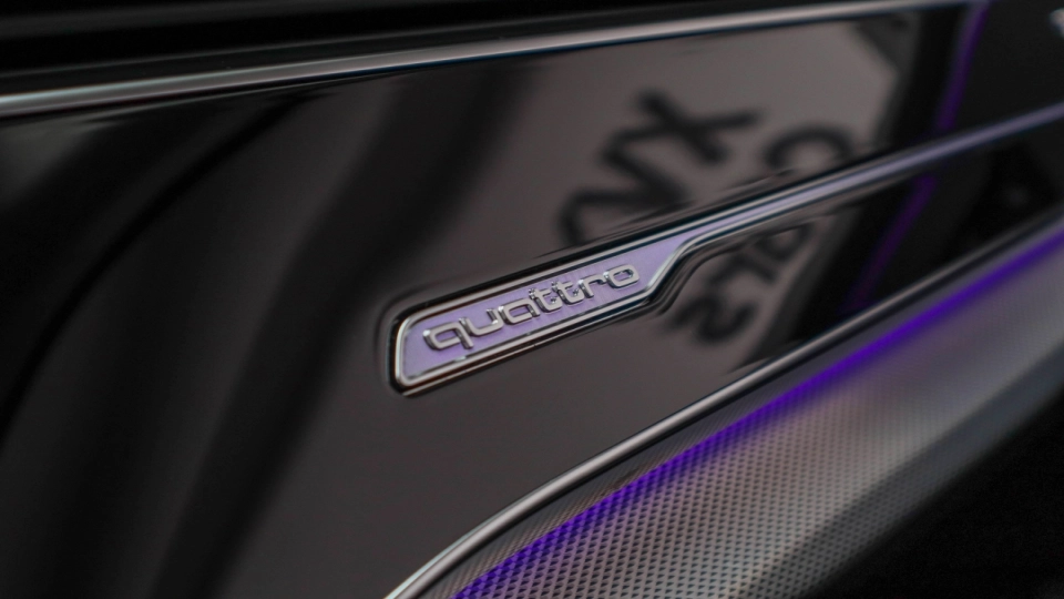 Audi Q7 55TFSIe Quattro Matrix LED Ambientale Cockpit HeadUp Keyless - imaginea 40