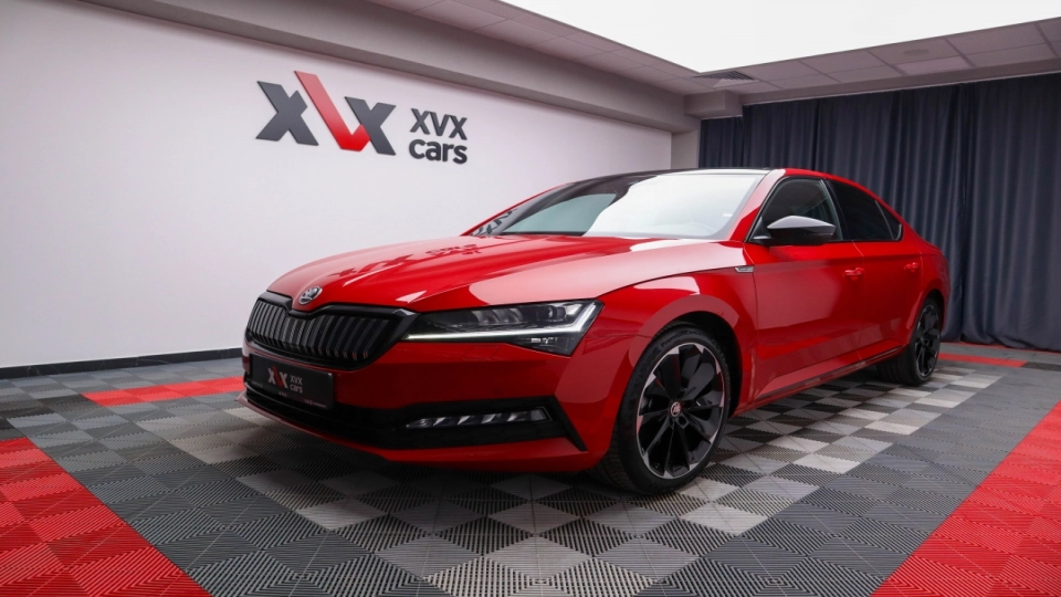 Skoda Superb 1.4TSI PlugIn SportLine Trapa ACC Keyless Go/Entry - imaginea 1