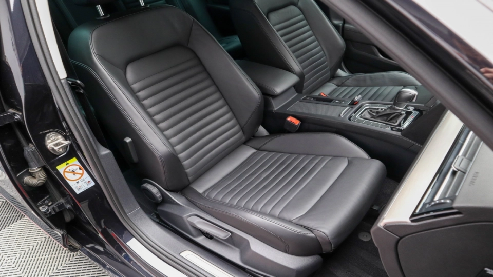 Volkswagen Passat 2.0 TDI DSG 4MOTION V.Cockpit Side/Lane Assist Masaj - imaginea 26