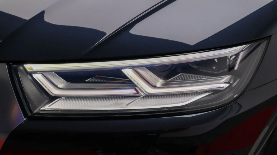 Audi Q5 50 TFSI e Quattro Matrix Perne de aer HeadUp Cockpit Keyless - imaginea 13