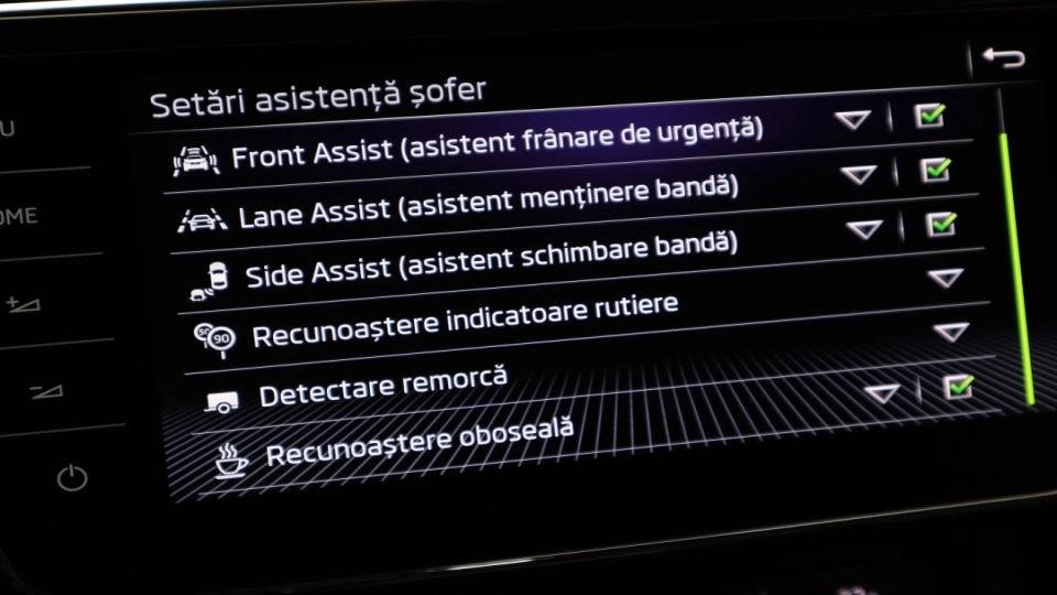 Skoda Superb PlugIn DSG Matrix LED Keyless Masaj ACC Virtual Cockpit   - imaginea 37