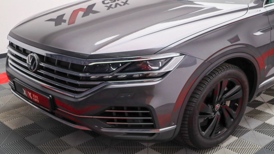 VW Touareg eHybrid Masaj Ventilatie Panoramic IQ Light Keyless Carlig - imaginea 13