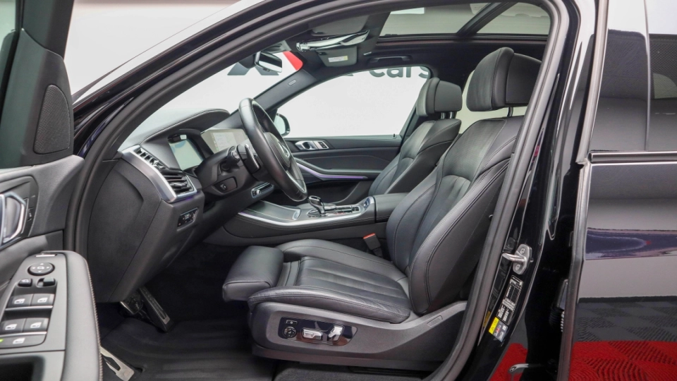 BMW X5 Pachet M Panoramic Assisted Drive Laser Interior Comfort Perne - imaginea 25