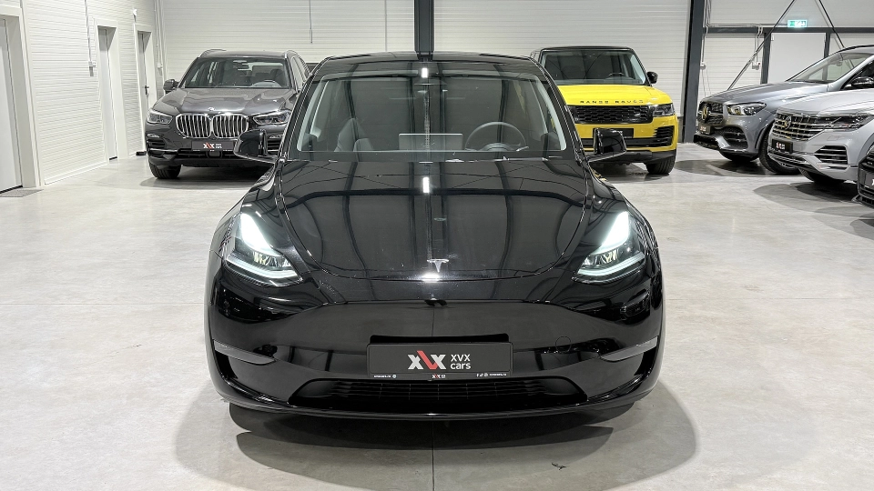 Tesla Model Y Dual Motor Performance Full Self Driving - imaginea 9