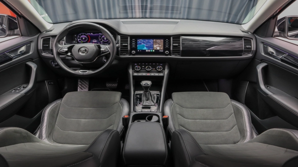 Skoda Kodiaq 2.0 TDI DSG Cockpit Lane BlindSpot ACC Ambientale Keyless - imaginea 7