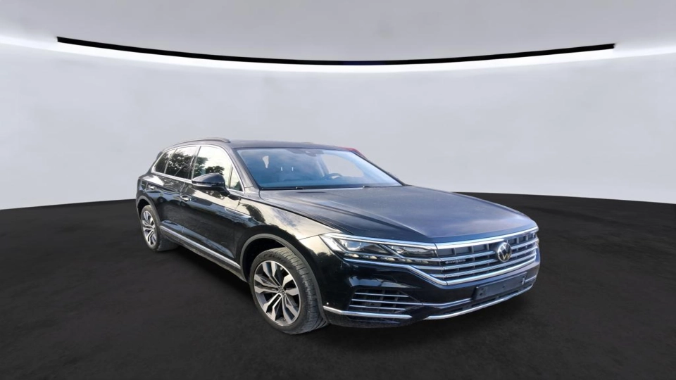 VW Touareg eHybrid Ventilatie Panoramic IQ Light Keyless Carlig - imaginea 2
