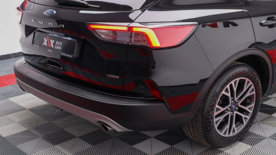 Ford Kuga Titanium X Plug-In Hybrid Automat 2.5 Benzina Bang&Olufsen - imaginea 20
