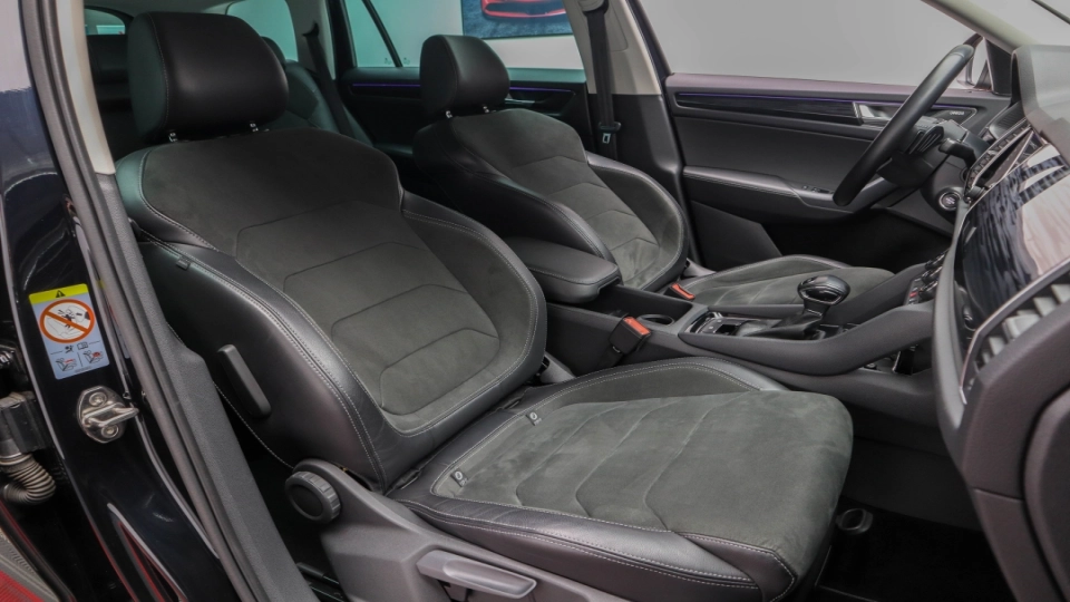 Skoda Kodiaq 2.0 TDI DSG Cockpit Lane BlindSpot ACC Ambientale Keyless - imaginea 22