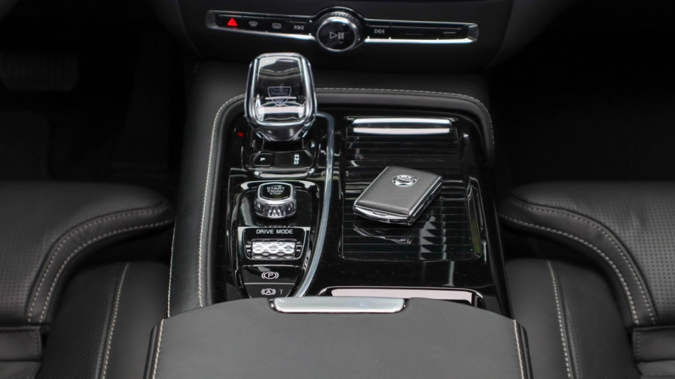 Volvo S60 T8 Plugin Hybrid Inscription Full Dotari Bowers&Wilkins Pano - imaginea 22