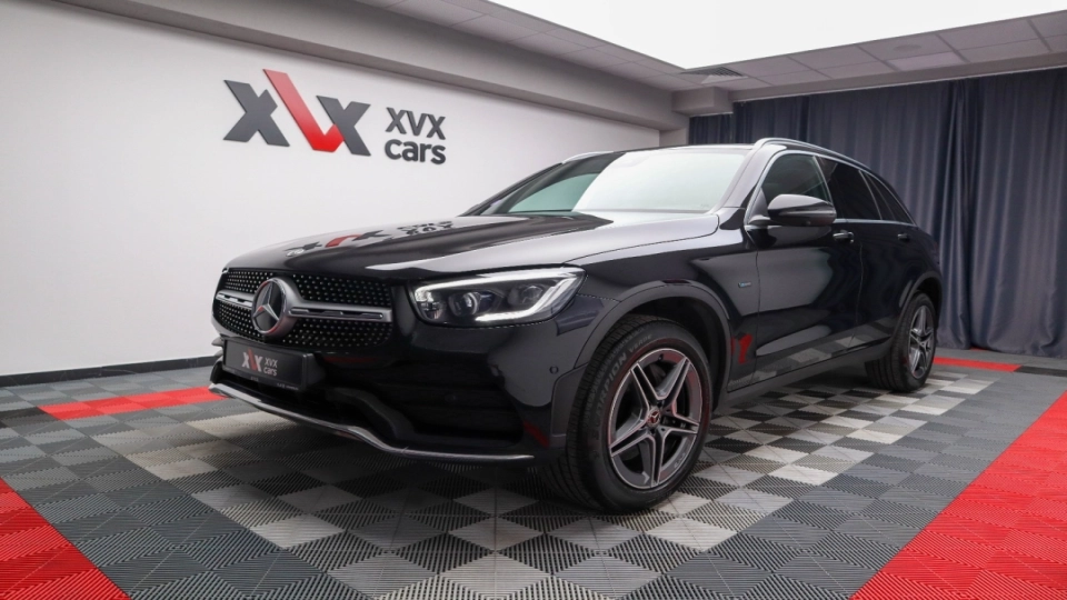 Mercedes GLC 300 de 4Matic Pachet AMG Panoramic FullKeyless Burmester  - imaginea 1