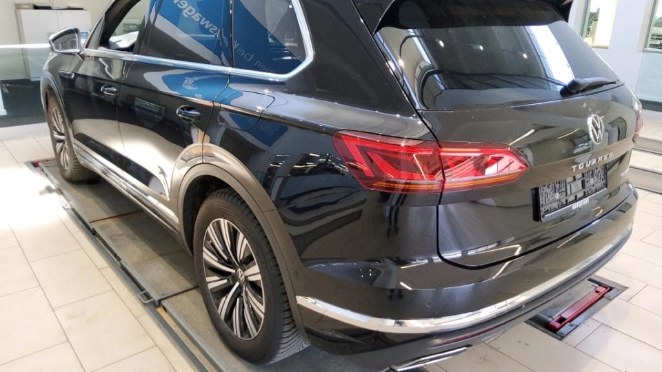 VW Touareg eHybrid Masaj Ventilatie Panoramic IQ Light Keyless Carlig - imaginea 3