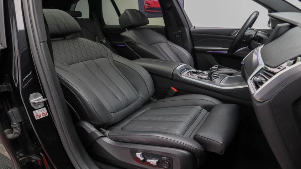 BMW X5 45e xDrive Interior INDIVIDUAL Masaj Ventilatie Faruri Laser - imaginea 6