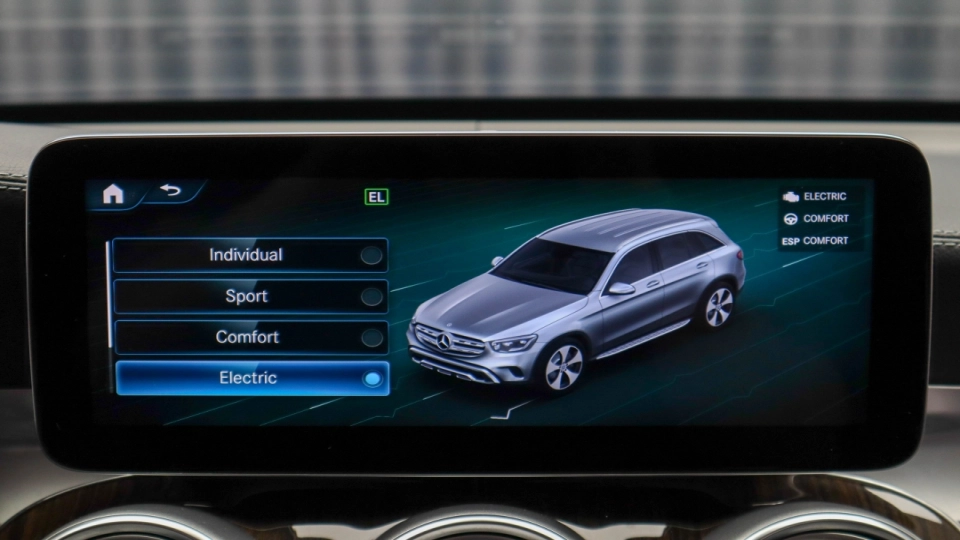 Mercedes GLC 300E 4x4 MultiBeam ACC BlindSpot Keyless Go/Entry Camera - imaginea 32