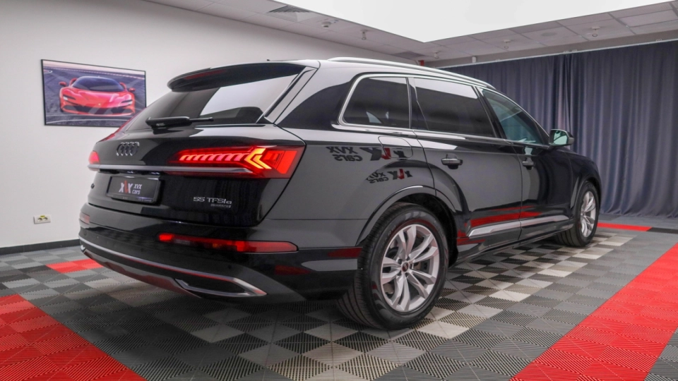 Audi Q7 55TFSIe Quattro Matrix LED Ambientale Cockpit HeadUp Keyless - imaginea 6