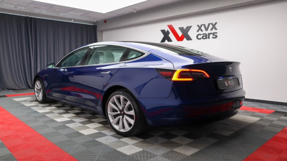 Tesla 3 LongRange DualMotor Piele Alba Garantie pana in 2028 - imaginea 4