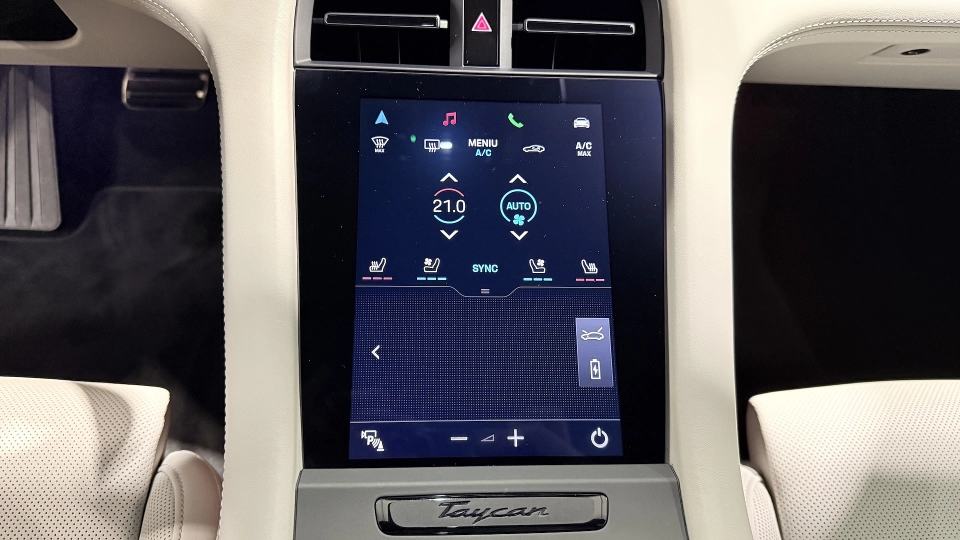Porsche Taycan Turbo Sport Trapa Ventilatie 360 Matrix Manufaktur - imaginea 35