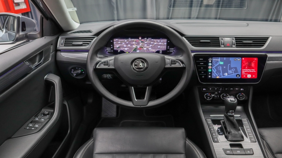Skoda Superb DSG 4x4 Panoramic ACC Ventilatie BlindSpot Lane Cockpit - imaginea 31